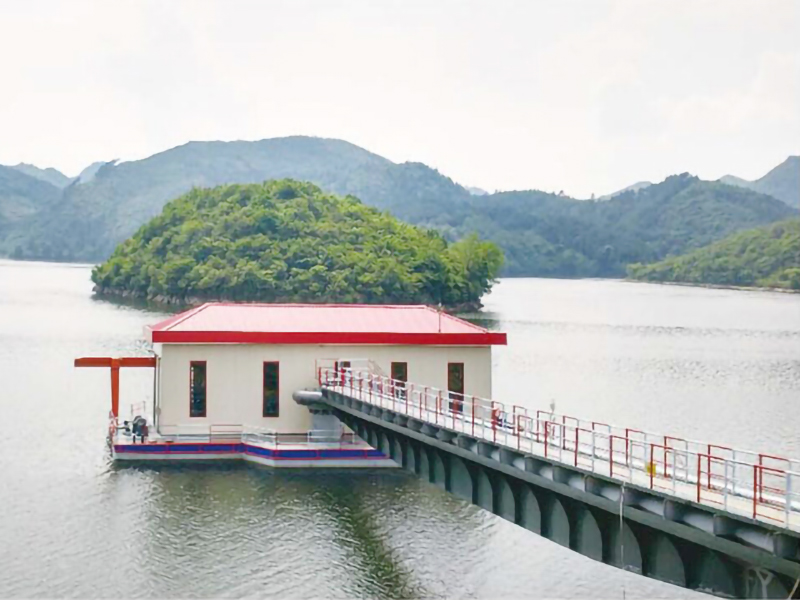 取水泵船